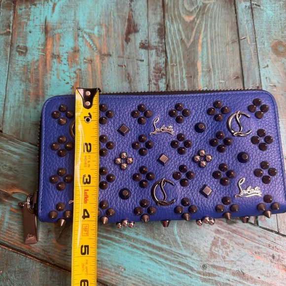 Christian Louboutin Panettone Wallet - Grained Calf Leather Loubinthesky Spikes - Picture 5 of 14